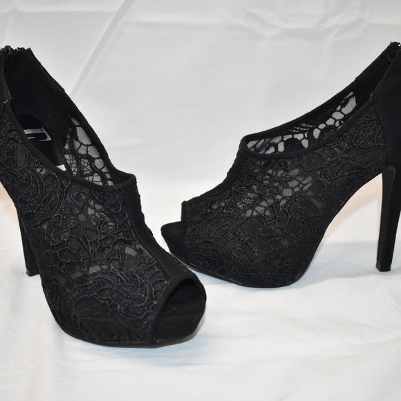 ELLE Womens Black Lace Embroide 4.5" Heels Size 6M - Picture 1 of 8